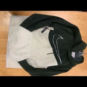 Nike hoodie size medium, dark green and white.